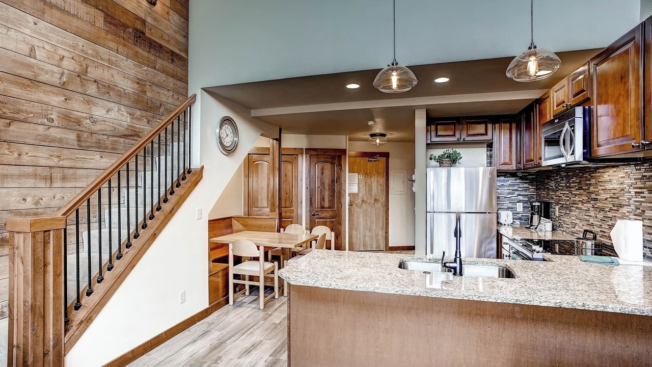 Photo of Kitchen in Lakeside Village