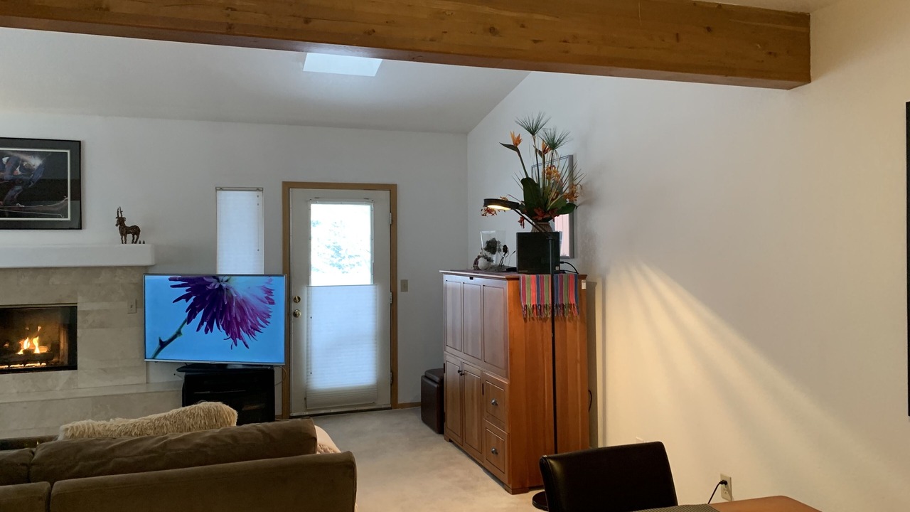 Photo of Livingroom in Intermountain