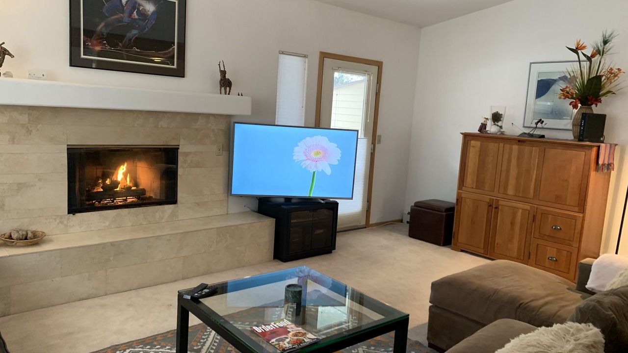 Photo of Livingroom in Intermountain