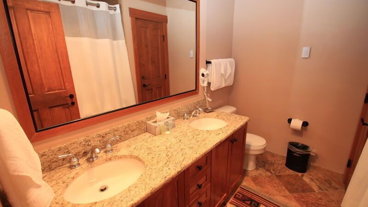 Photo of Bathroom in Copper Mountain