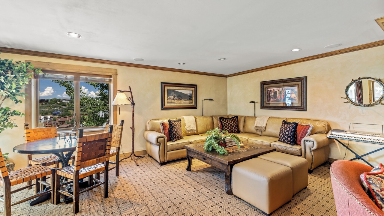 Photo of Livingroom in Steamboat Springs