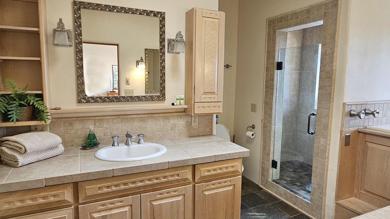 Photo of Bathroom in Arroyo Seco