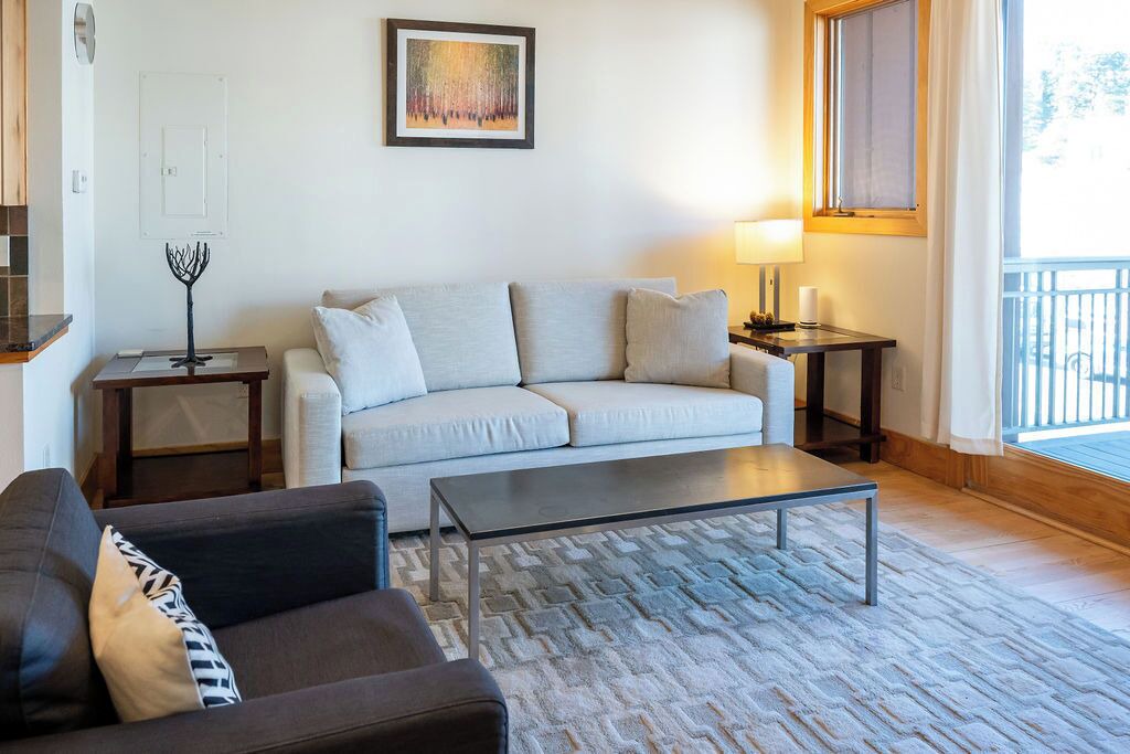 Photo of Livingroom in Estes Park