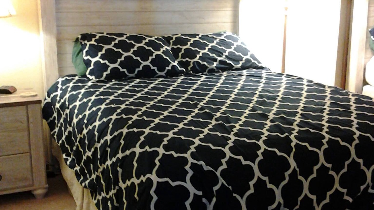 Photo of Bedroom in Silvercreek