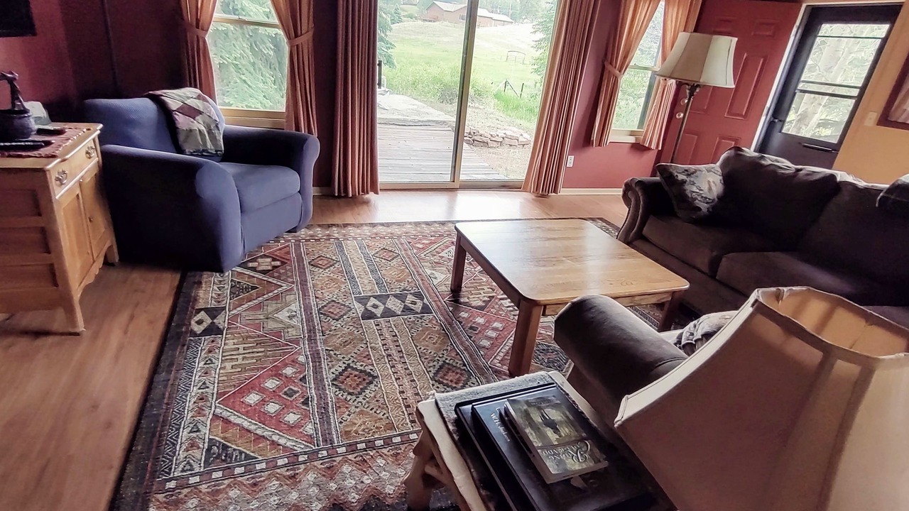 Photo of Livingroom in Westcreek