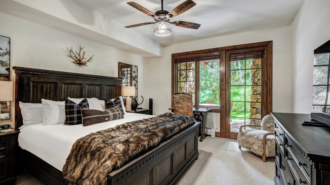 Photo of Bedroom in Avon