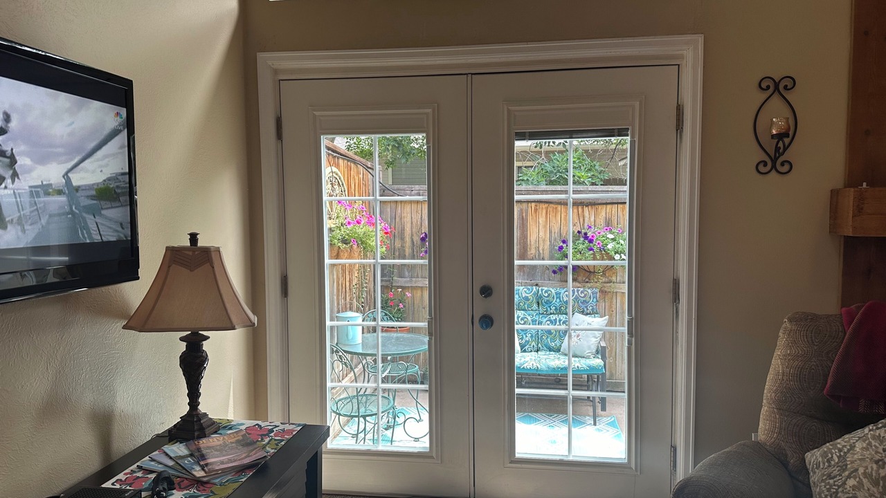 Photo of Livingroom in Pheasant Run
