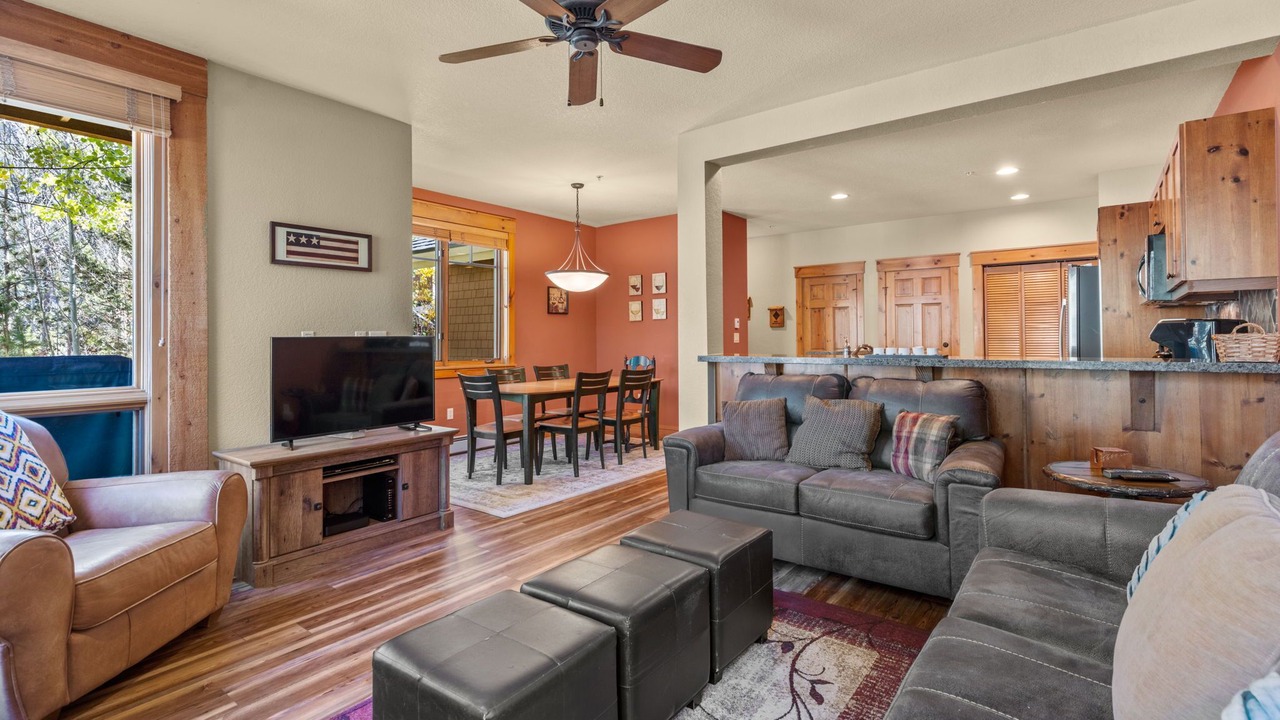 Photo of Livingroom in Keystone