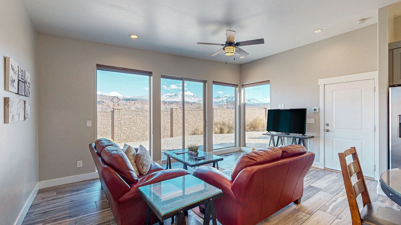 Photo of Livingroom in Moab South Valley