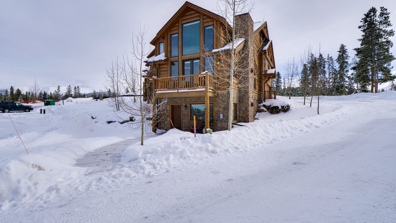 Photo of Outdoor in Fraser