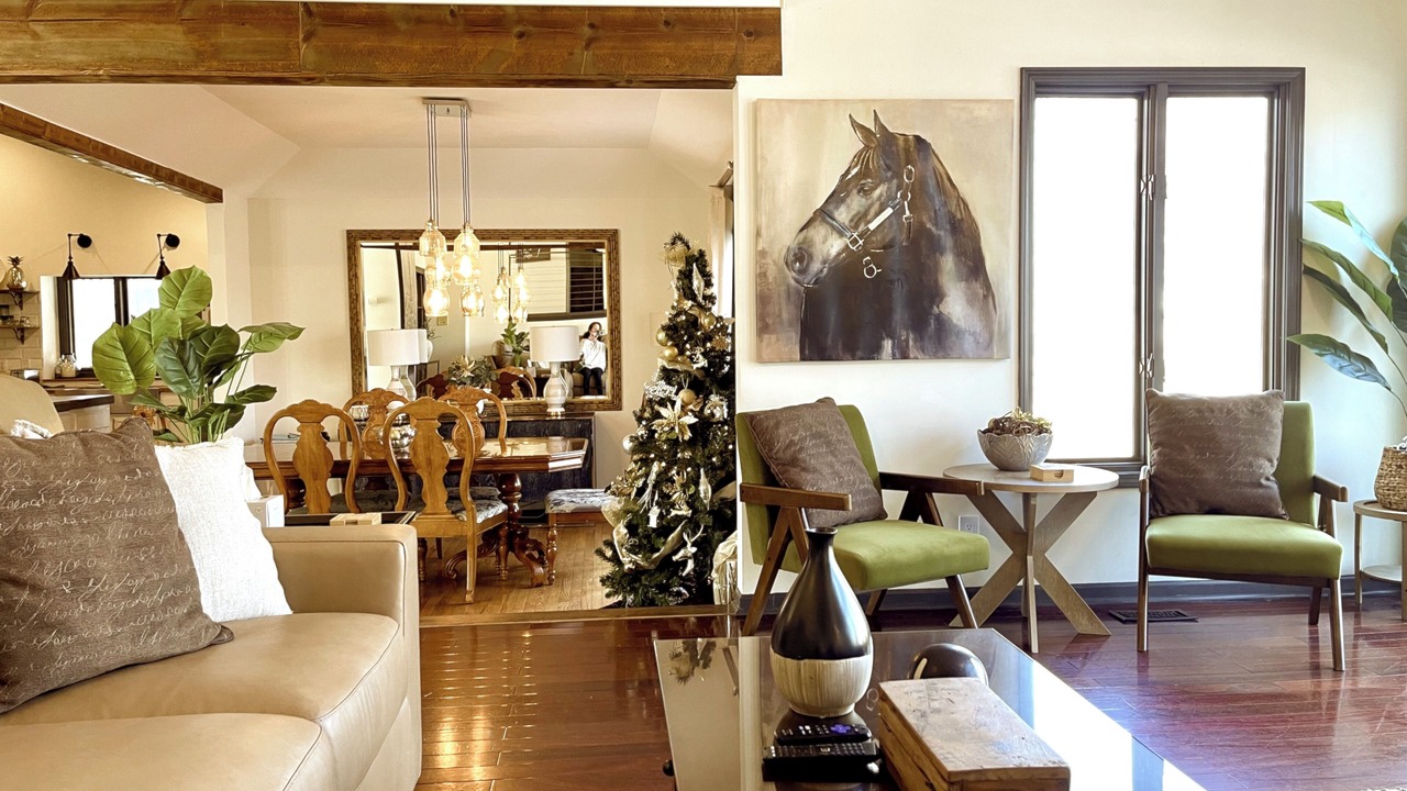 Photo of Livingroom in Pauline