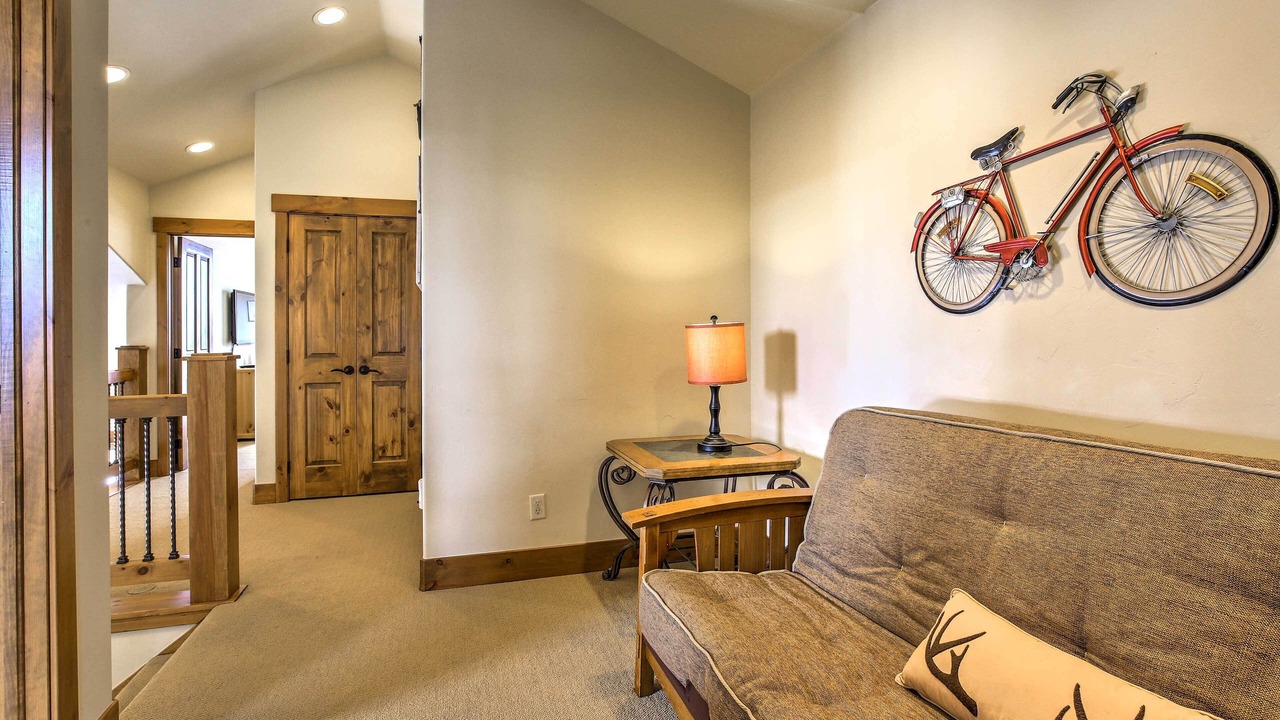 Photo of Livingroom in Grand Elk Ranch