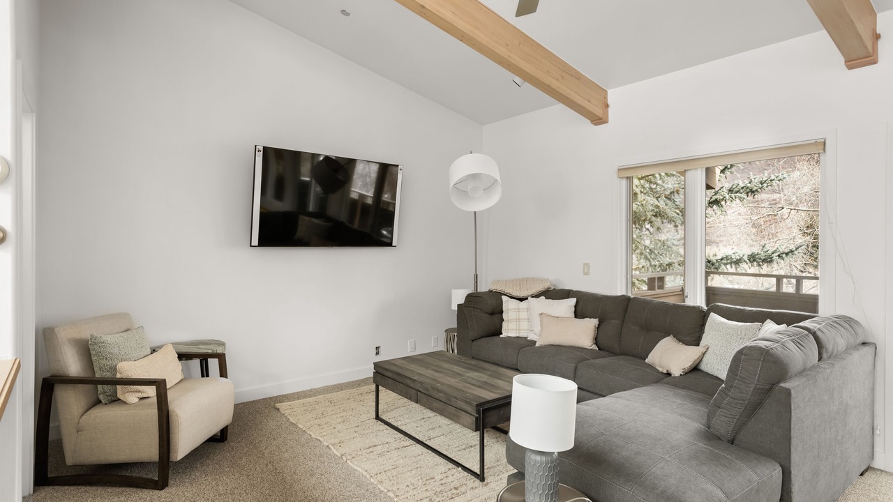 Photo of Livingroom in Aspen