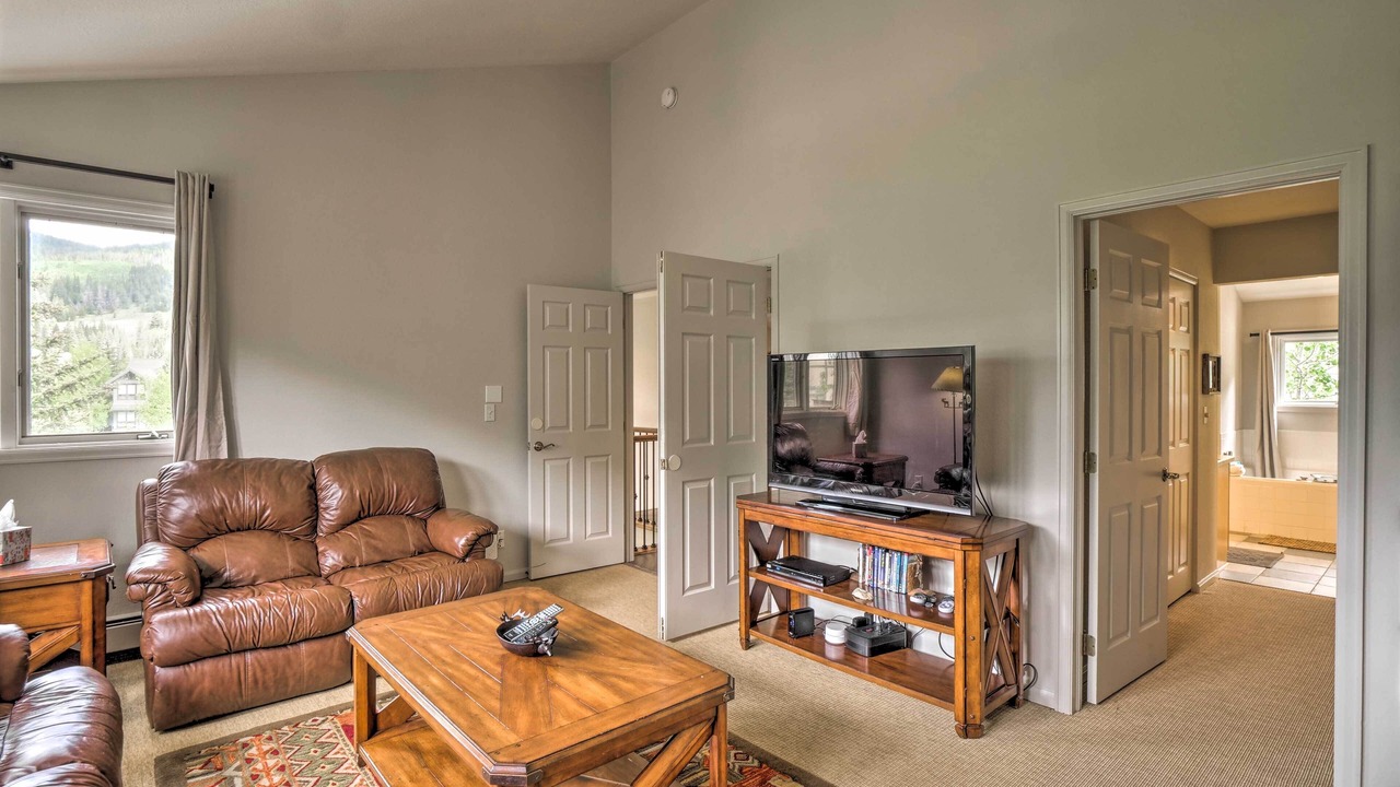Photo of Livingroom in East Village at Copper