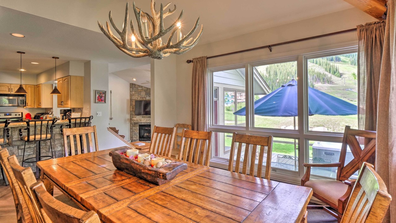 Photo of Livingroom in East Village at Copper