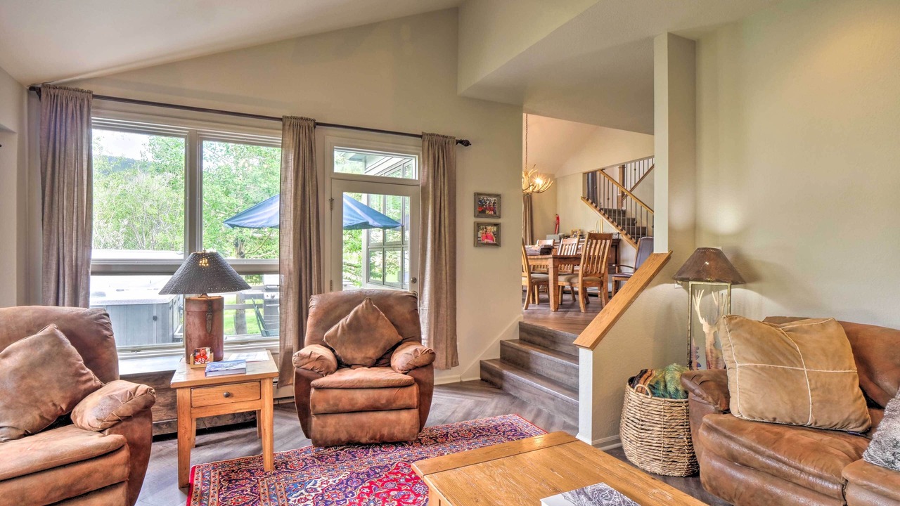 Photo of Livingroom in East Village at Copper