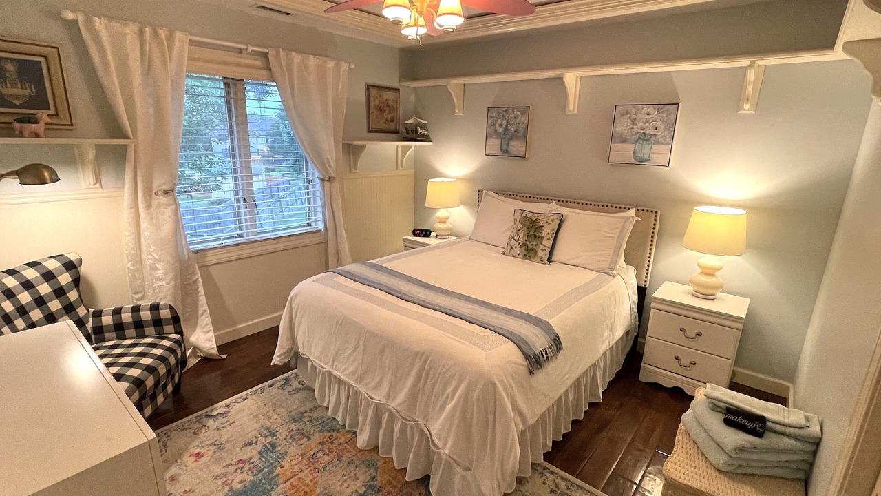 Photo of Bedroom in Pauline