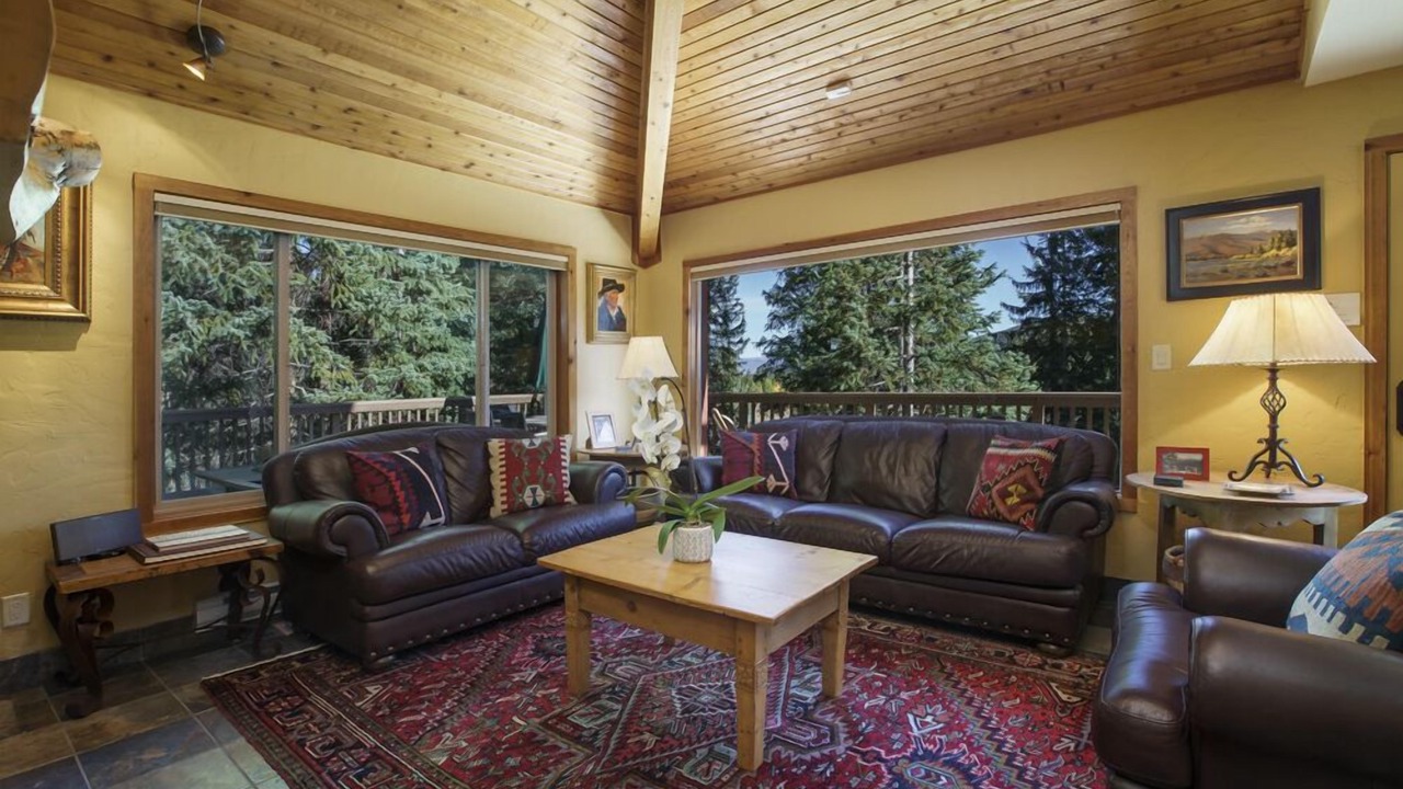 Photo of Livingroom in Warrior's Mark