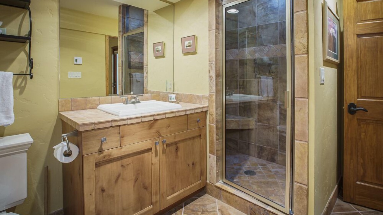 Photo of Bathroom in Warrior's Mark