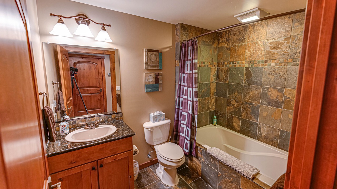 Photo of Bathroom in Kellogg
