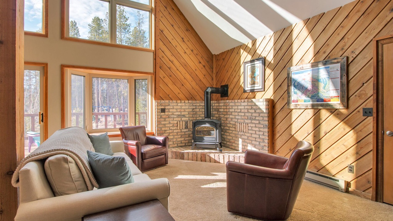 Photo of Livingroom in Fraser