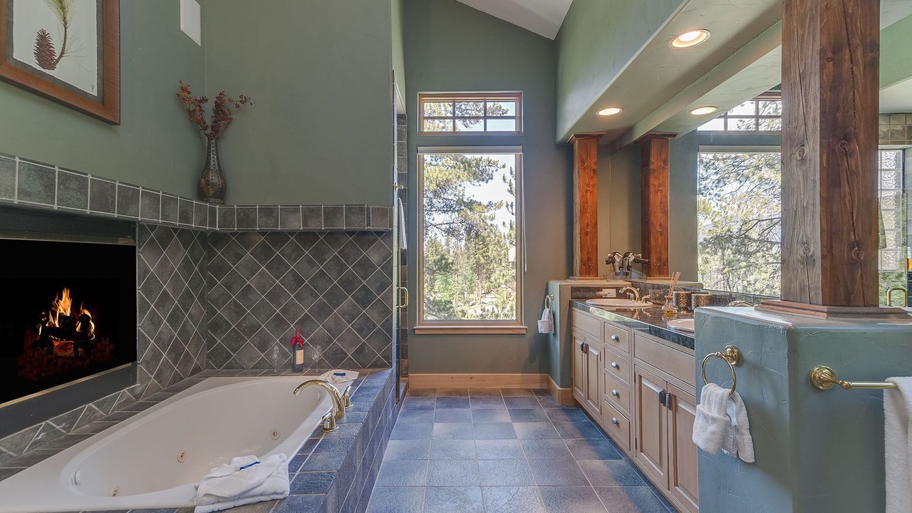 Photo of Bathroom in The Highlands