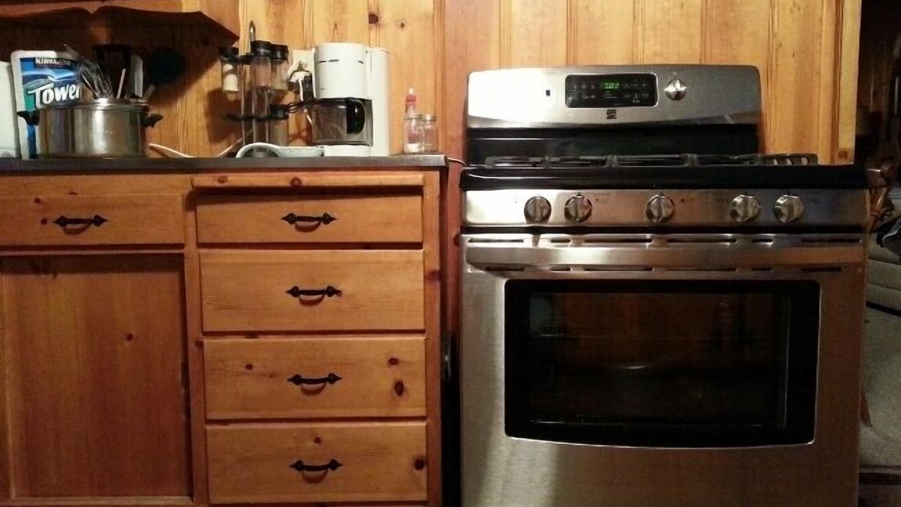Photo of Kitchen in Running Springs