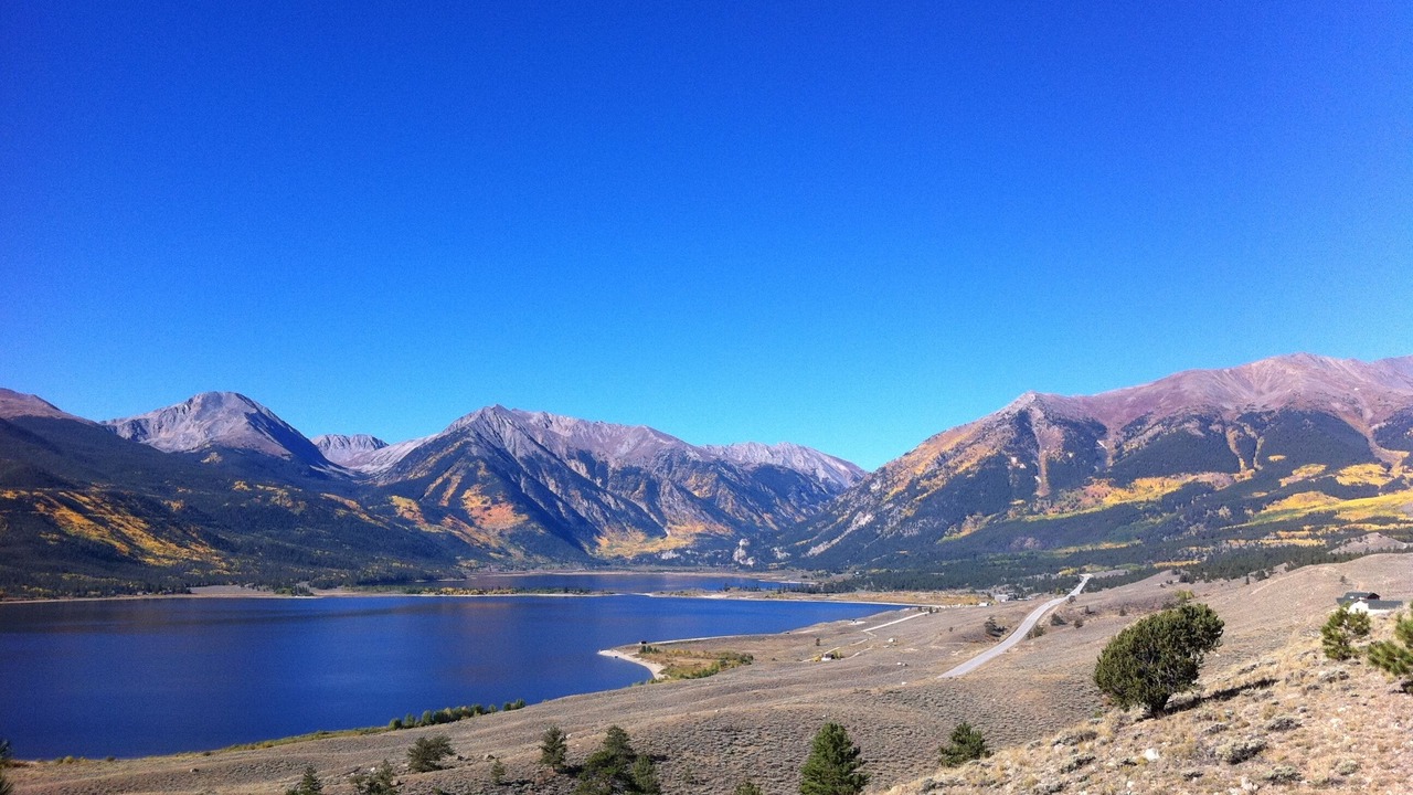Photo of Others in Twin Lakes