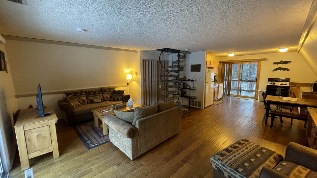 Photo of Livingroom in Estes Park