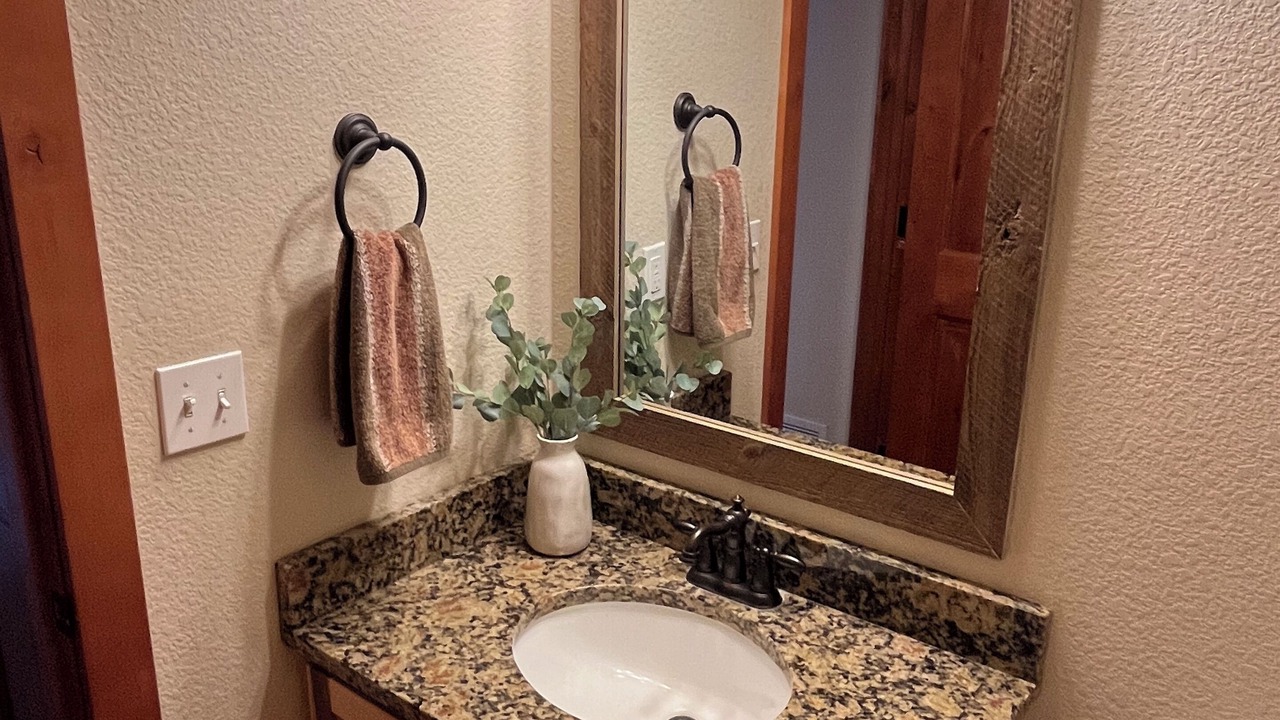 Photo of Bathroom in Rendezvous