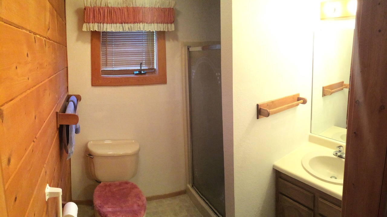 Photo of Bathroom in Grand Lake