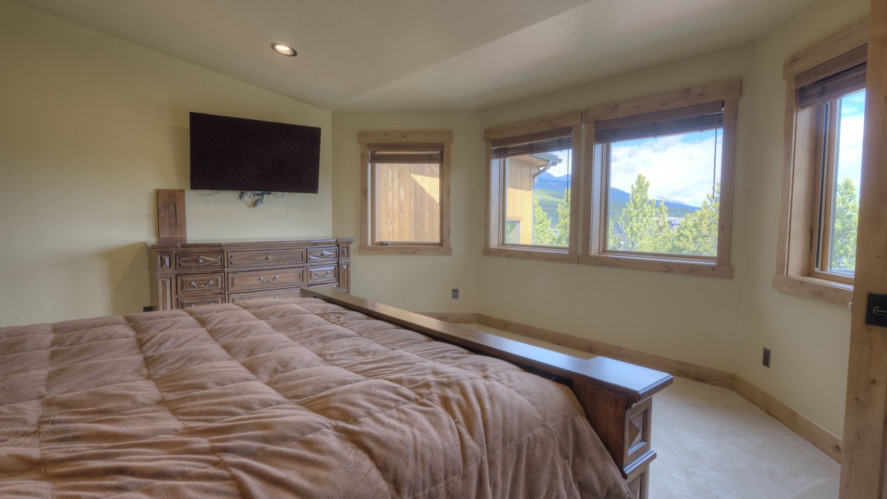 Photo of Bedroom in Timber Trail