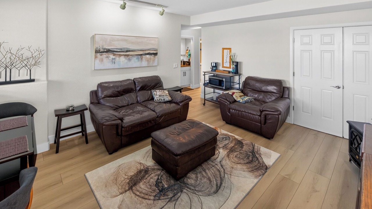 Photo of Livingroom in Lafayette