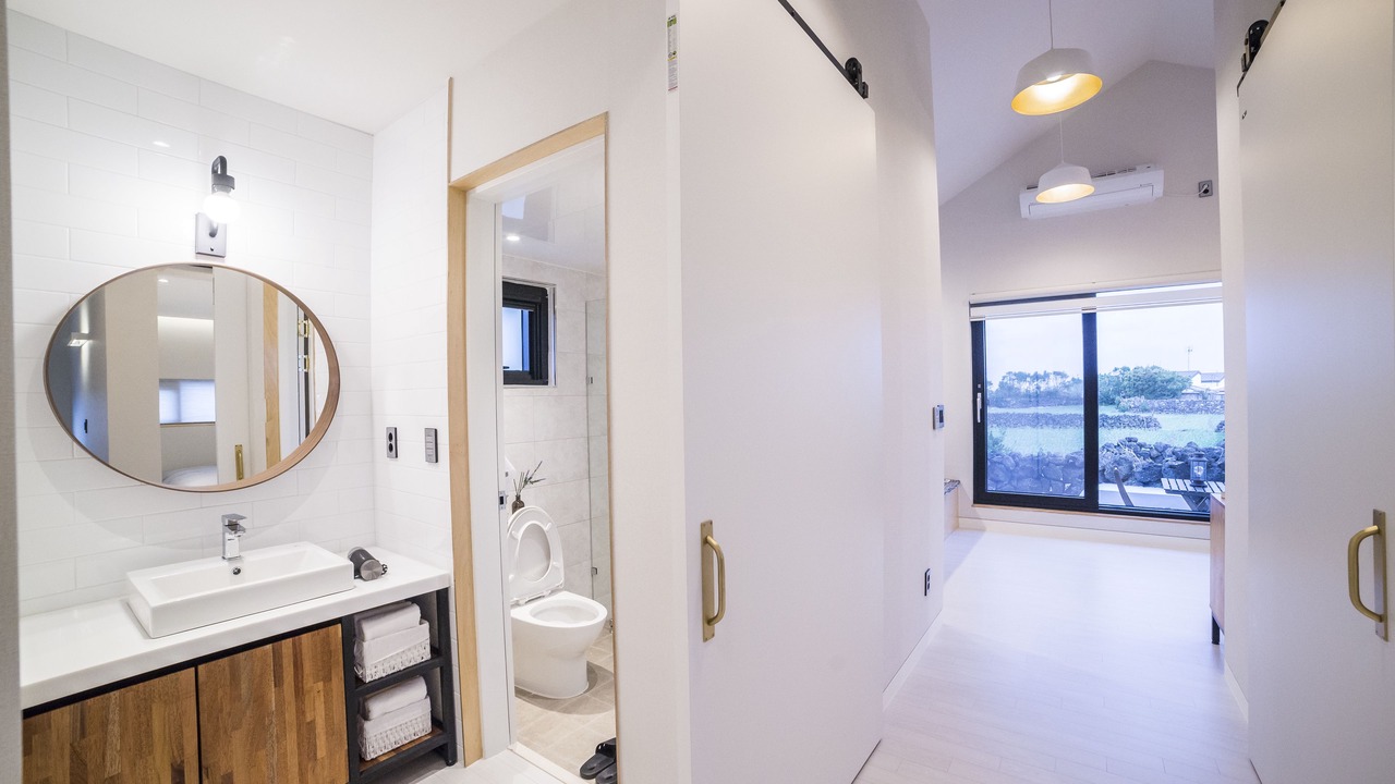 Photo of Bathroom in Gujwa