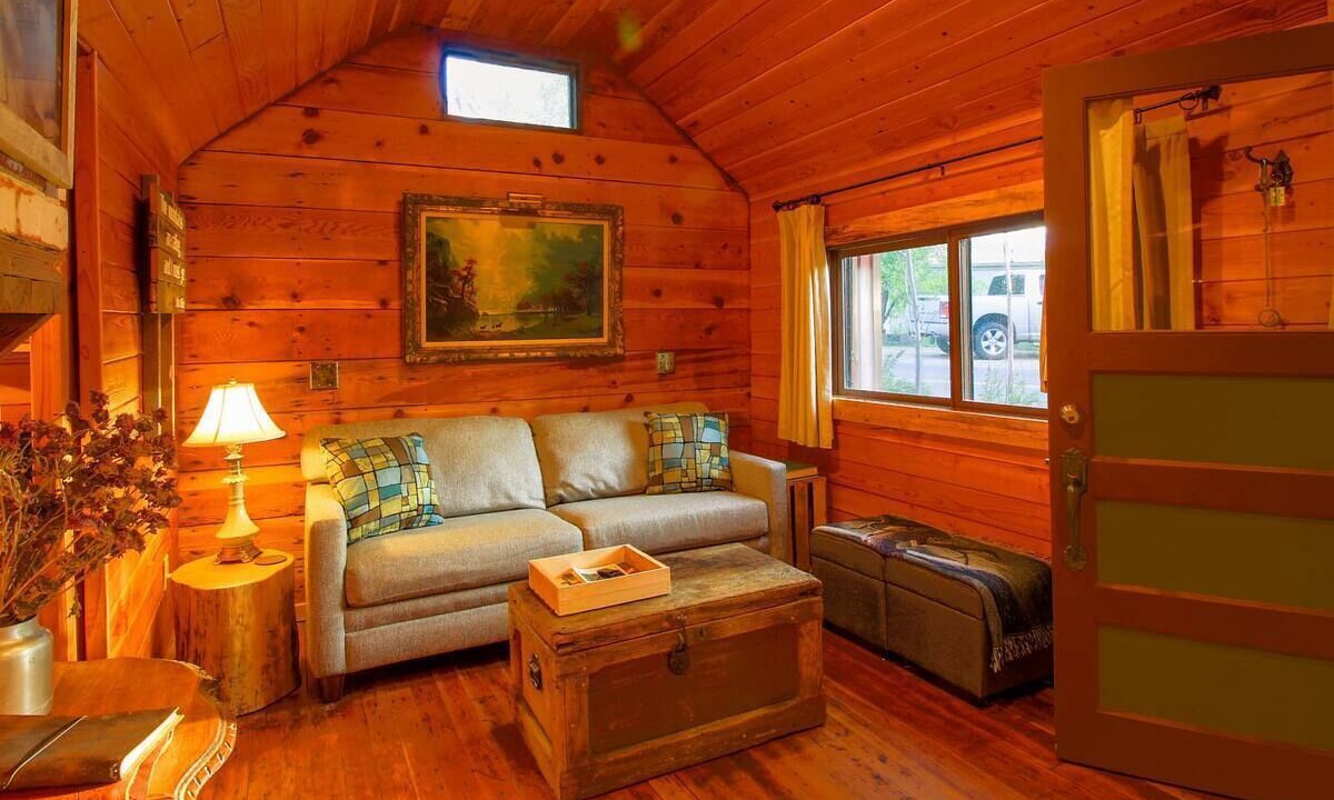 Photo of Livingroom in Estes Park