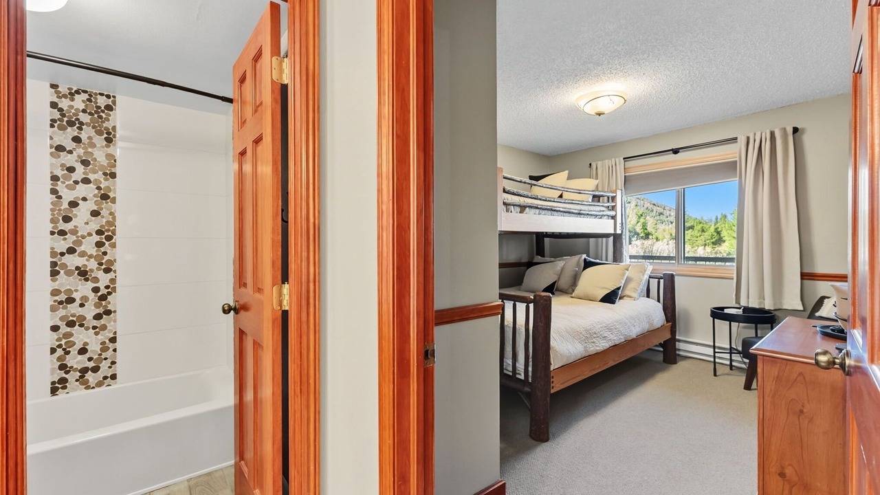 Photo of Bedroom in Mountain House