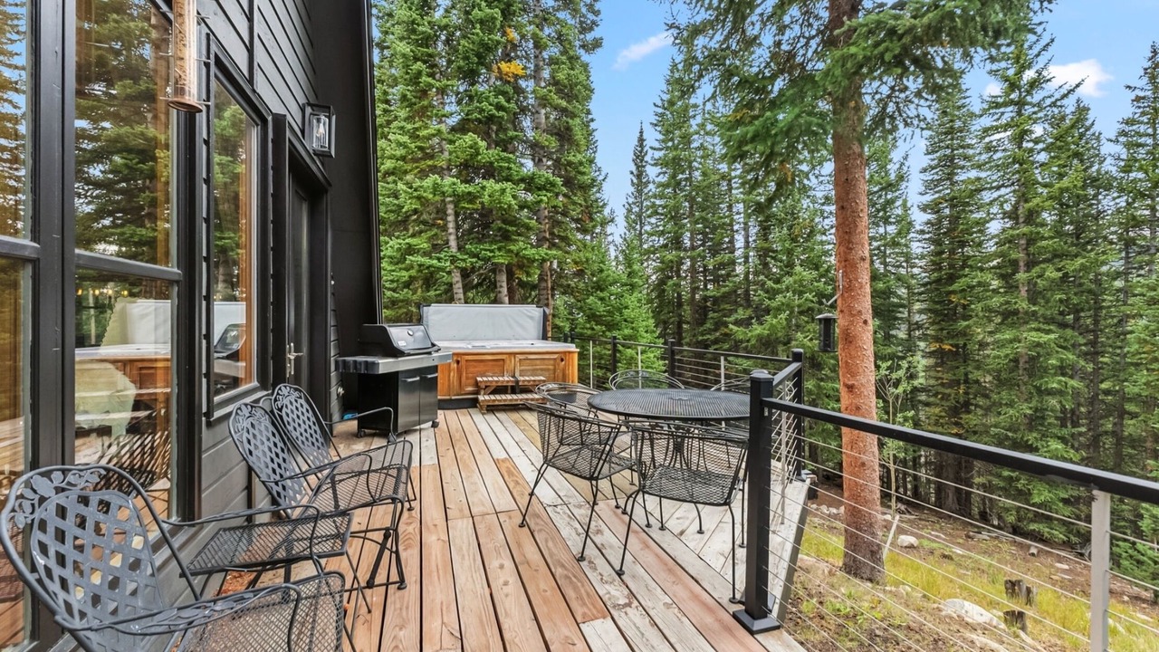 Photo of Outdoor in Alma