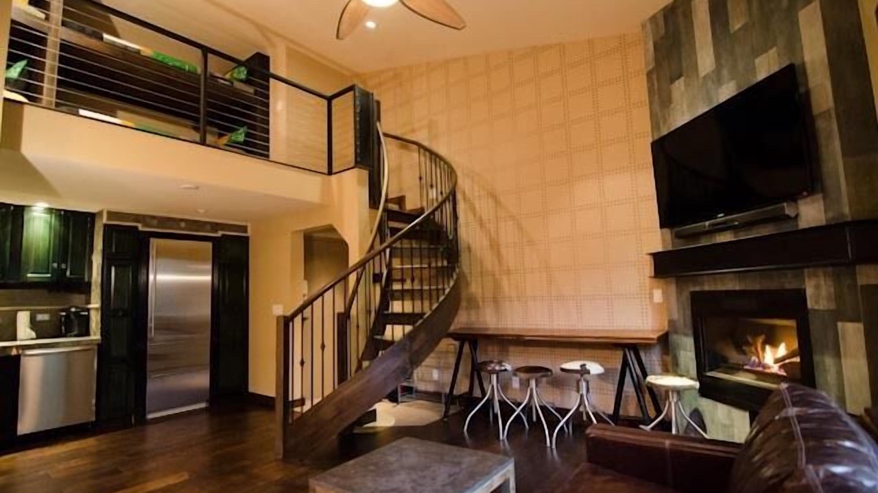 Photo of Livingroom in Vail