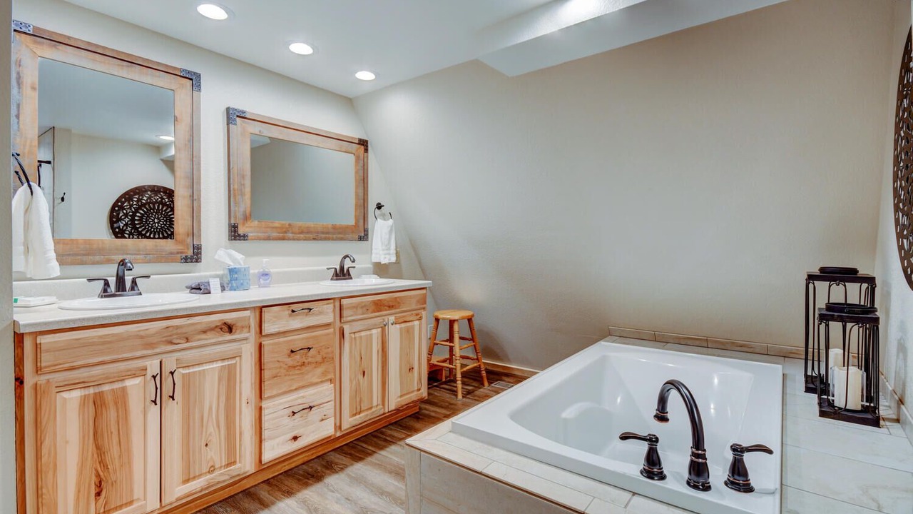 Photo of Bathroom in Grand Lake
