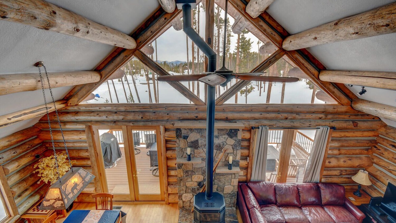 Photo of Livingroom in Grand Lake