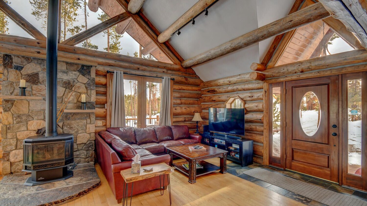 Photo of Livingroom in Grand Lake