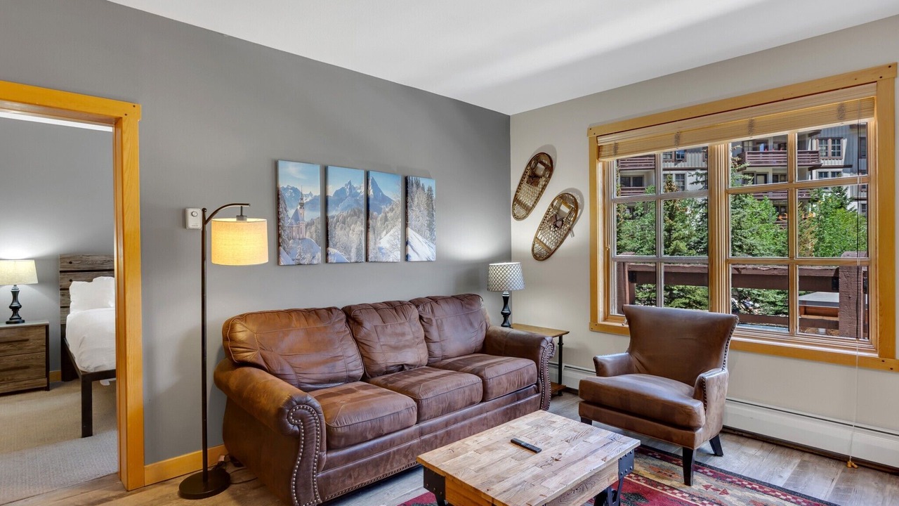 Photo of Livingroom in Copper Mountain Village