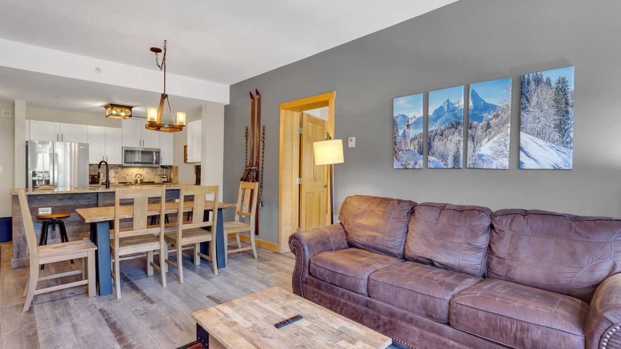 Photo of Livingroom in Copper Mountain Village