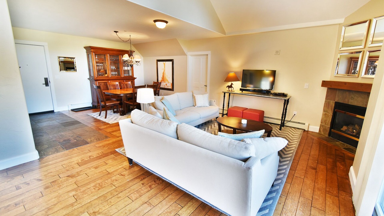 Photo of Livingroom in Keystone