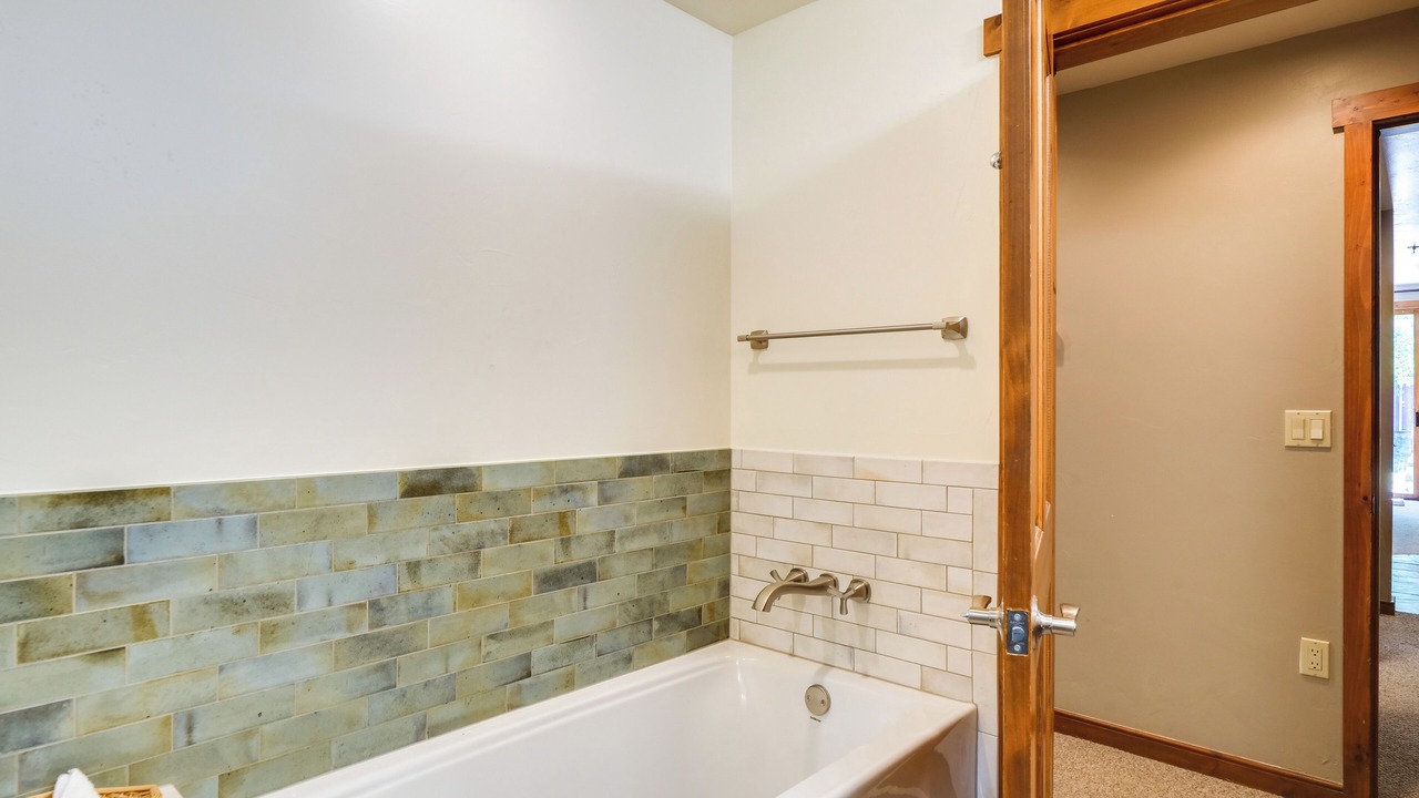 Photo of Bathroom in Historic District
