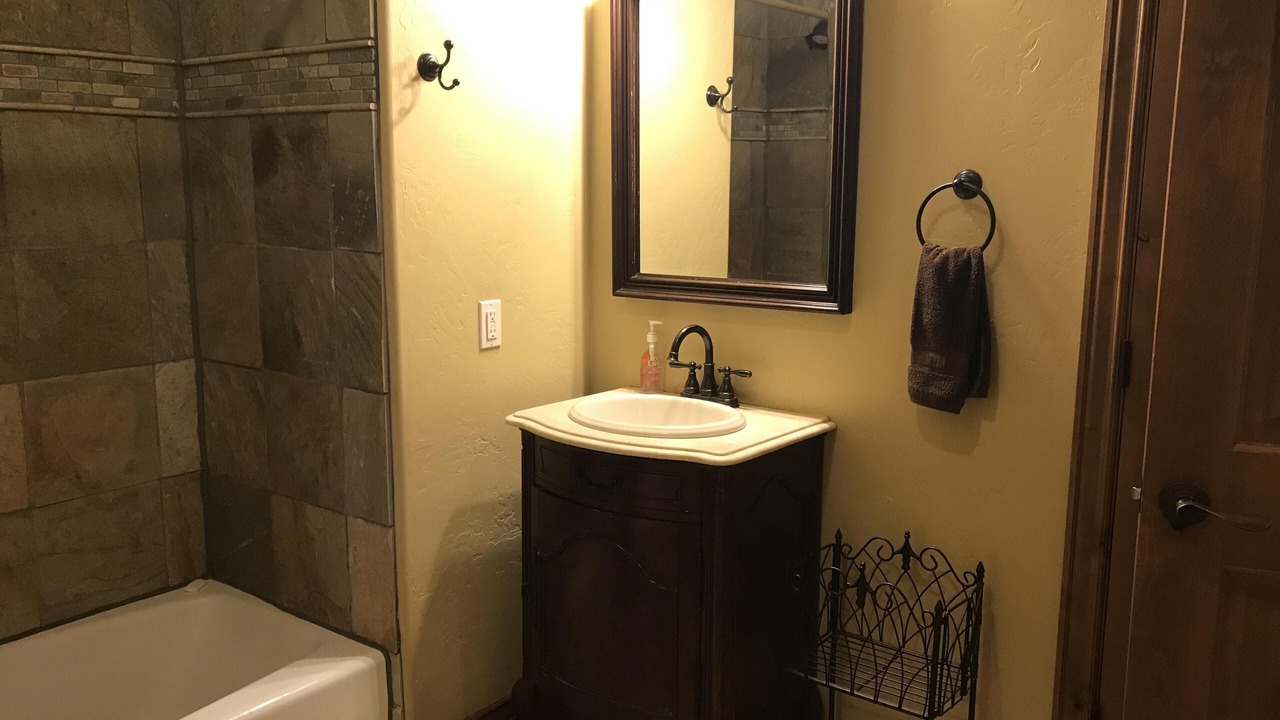 Photo of Bathroom in Fraser