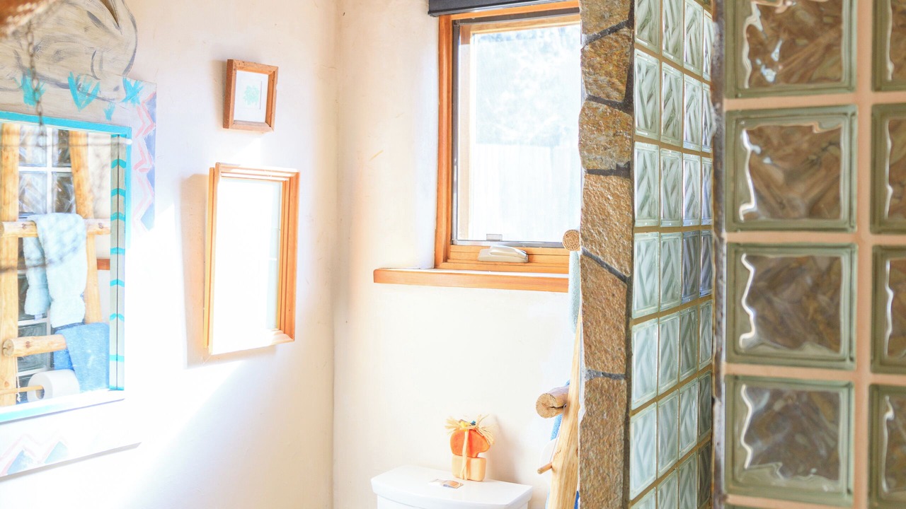 Photo of Bathroom in Arroyo Seco