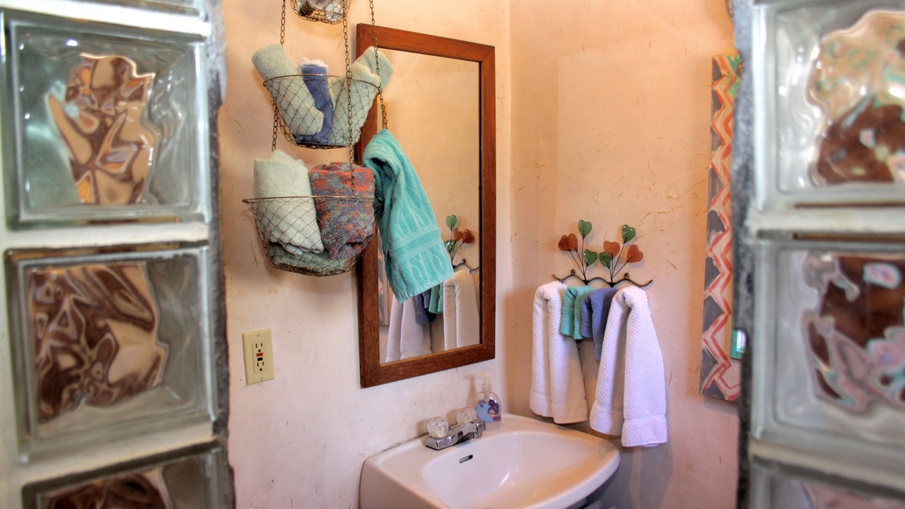 Photo of Bathroom in Arroyo Seco