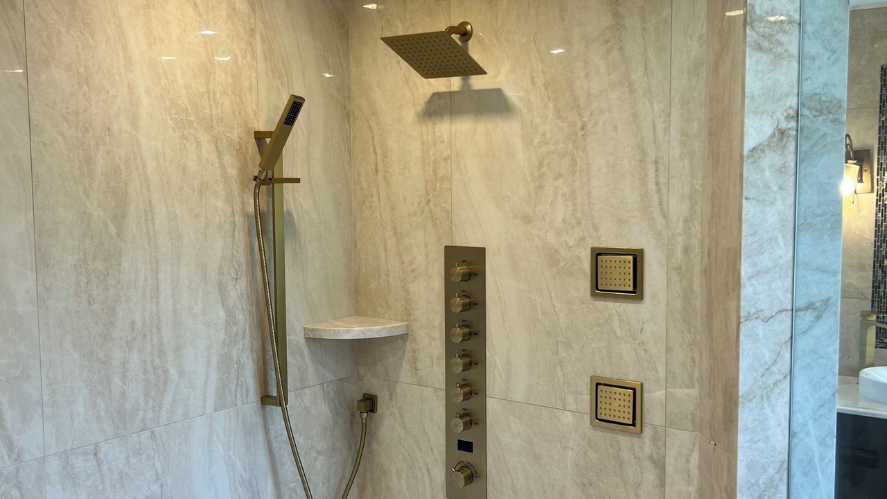 Photo of Bathroom in Edwards