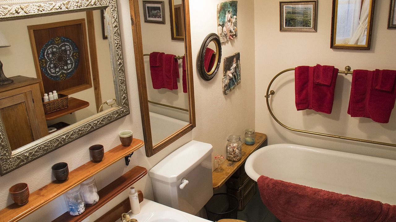 Photo of Bathroom in Mancos